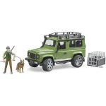 ماشین Land Rover همراه فیگور جنگلبان برودر Bruder کد 02587