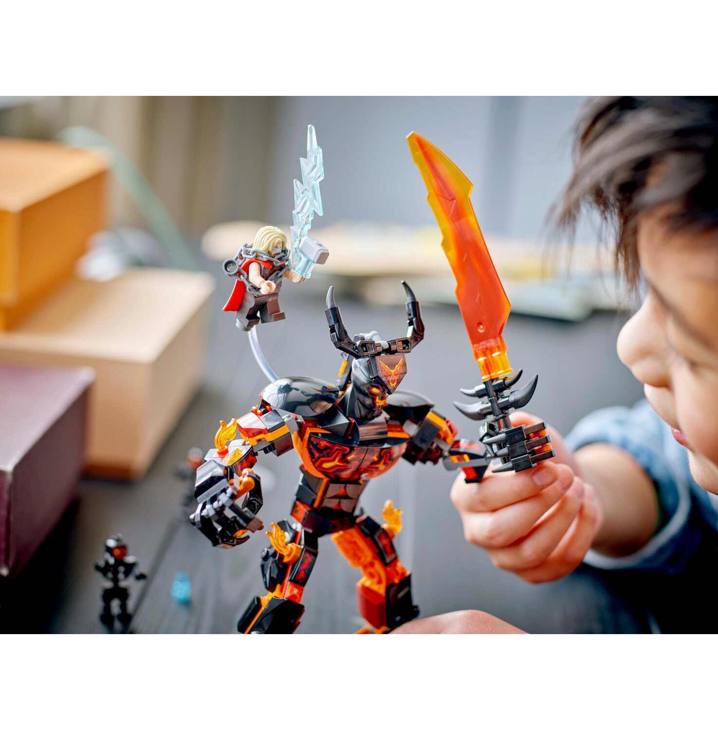 76289-2 لگو سوپرهیرو مارول مدل ثور در برابر سورتور کد 76289